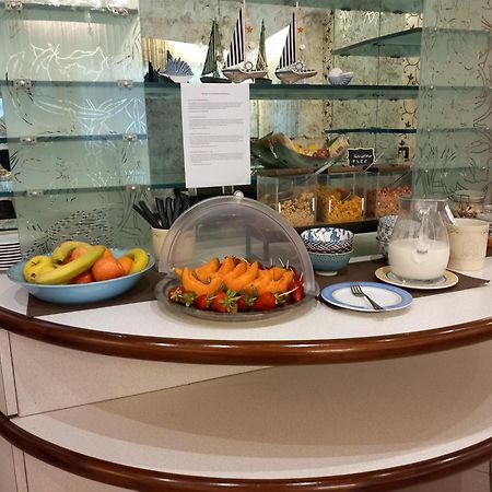 Acasamia Welchome Hotel Rimini Dış mekan fotoğraf