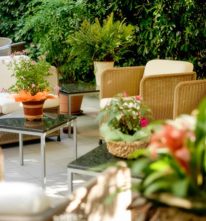 Acasamia Welchome Hotel Rimini Dış mekan fotoğraf
