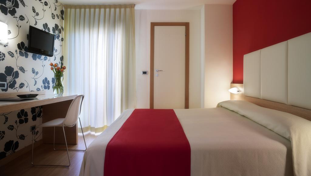 Acasamia Welchome Hotel Rimini Dış mekan fotoğraf